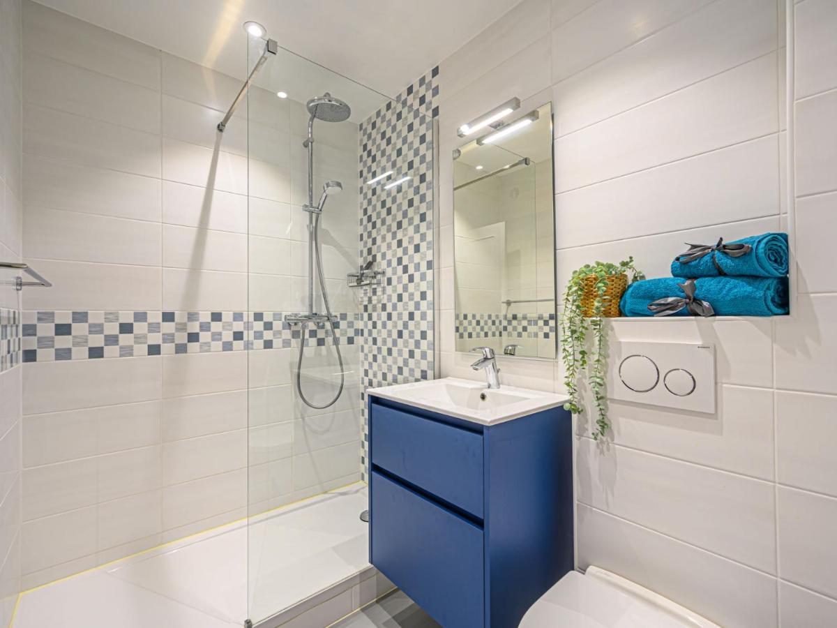 Les Trois Iles-10 By Interhome Apartment *